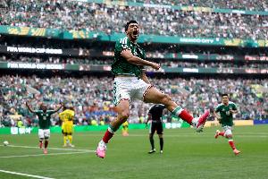 2-0击败南非！墨西哥成为参加世界杯揭幕战次数最多的球队，却首次迎来开门红