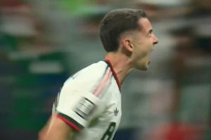 菲达尔戈替补上场射入进球，奥乔亚兴奋挥臂，墨西哥以3-0领先捷克
