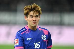 佐野海舟:赛事增多,我状态更佳,球队需限制伊萨克与约克雷斯