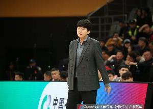 鲁媒报道：山东队教练团队加班研讨新赛季3外援人选