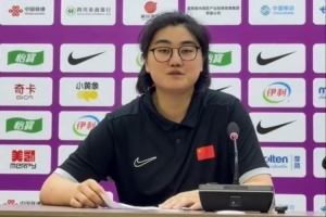 中国U17女篮教练:球员们坚决执行战术意图奋力追赶分差 目标备战更为明确
