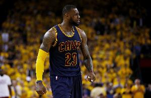NBA近20年总决赛仅两次实现横扫，均由詹姆斯领衔的骑士队完成