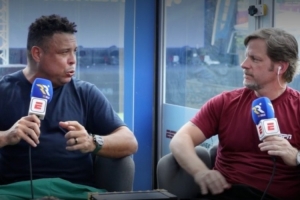 大罗:巴西拥有安帅是一大优势,首战紧张致部分球员表现不佳