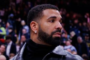 饶舌艺人Drake下注77万美元助加拿大战胜南非晋级，获利23.1万美元
