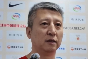 郭士强表示：杨瀚森与球队融合良好，赵继伟身体状况优异