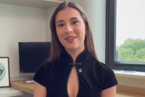 哈兰德女友伊莎贝拉加入小红书,身穿现代中式旗袍