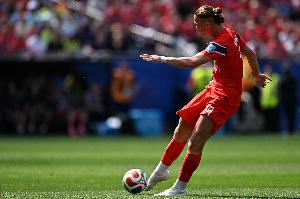 挪威迅速扳回一球！奥斯高晃过帕梅卡诺低射得分，目前以1-2落后法国