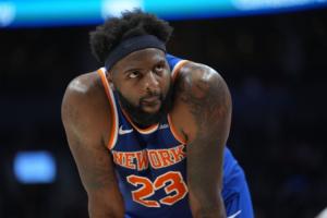 米切尔·罗宾逊可能告别尼克斯！记者称湖人欲提供中产特例长期合同