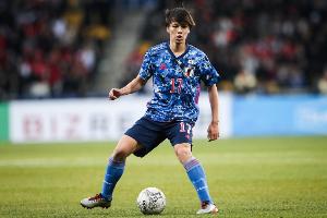 日本中场双星联手传控出色,与突尼斯交手达成150次传球,失误仅7次